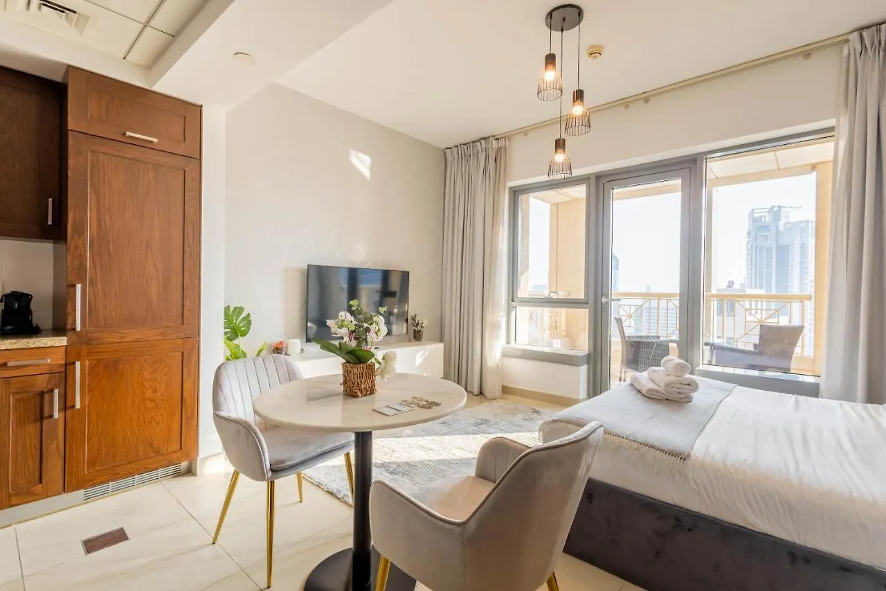 Διαμέρισμα Nasma Luxury Stays - Sleek And Modern Studio Near Burj Khalifa Ντουμπάι