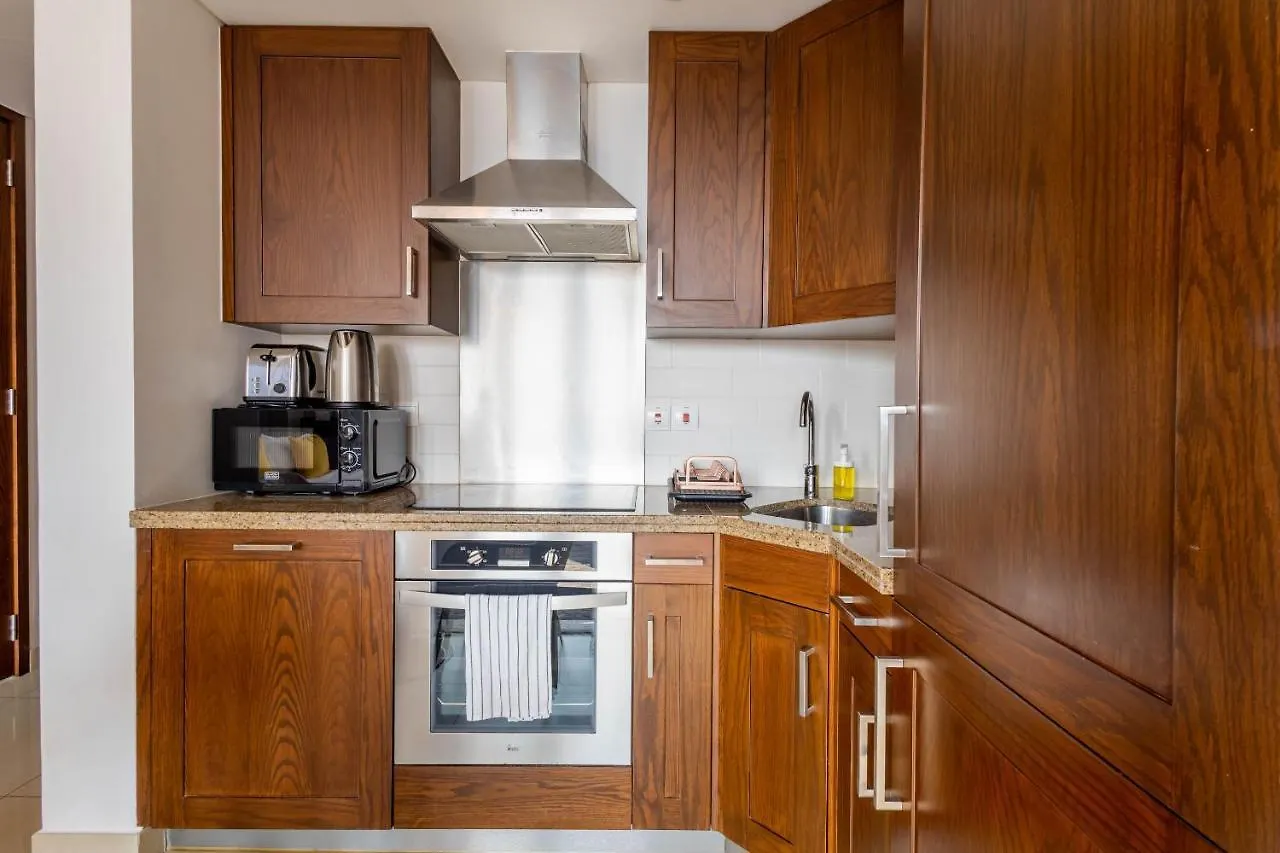 Nasma Luxury Stays - Sleek And Modern Studio Near Burj Khalifa Dubai 0*,  United Arab Emirates