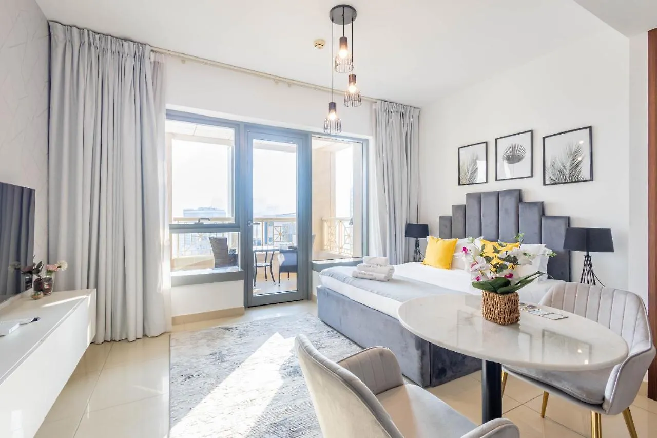 Nasma Luxury Stays - Sleek And Modern Studio Near Burj Khalifa Dubai